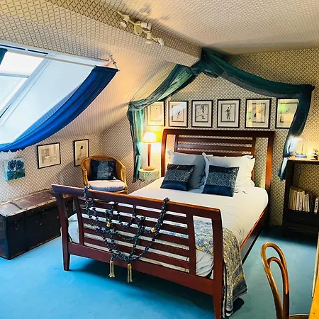 Manoir Des Cavaliers - 3* Chantilly