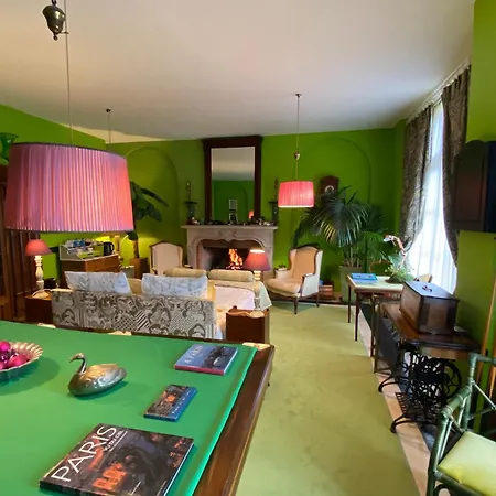 Bed & Breakfast Manoir Des Cavaliers - 3*