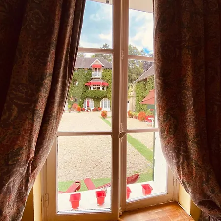 Bed & Breakfast Manoir Des Cavaliers - 3*