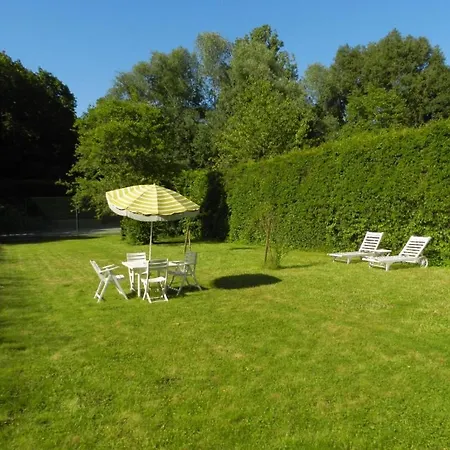 Manoir Des Cavaliers - Bed and Breakfast 4*