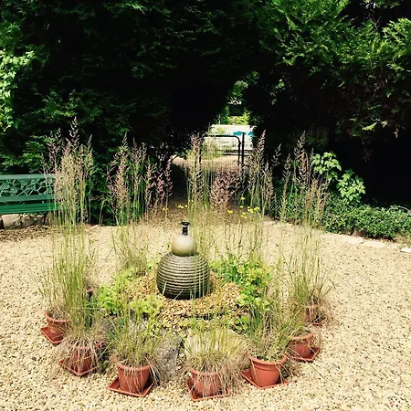 Manoir Des Cavaliers - فندق مبيت وإفطار