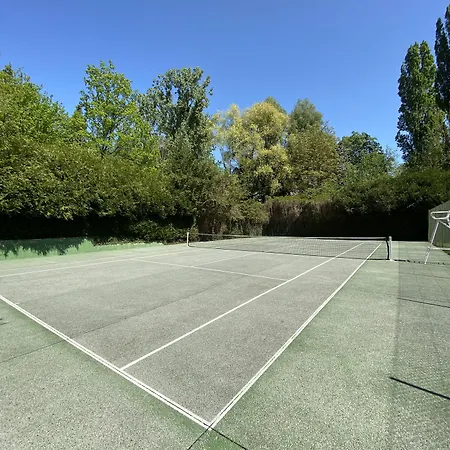 Bed and Breakfast Manoir Des Cavaliers - Σαντιγί