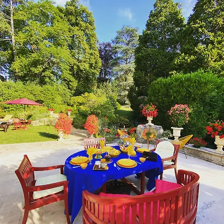 Manoir Des Cavaliers - Bed and Breakfast Σαντιγί